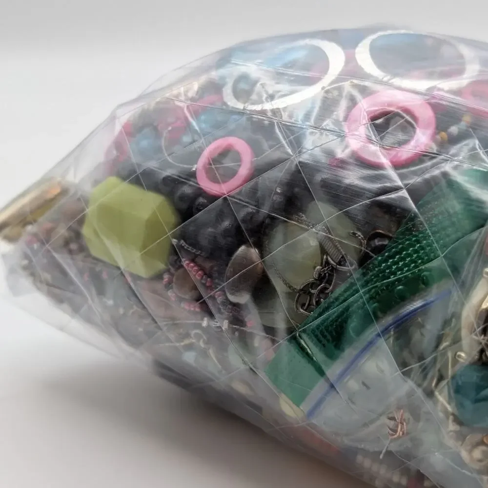 Jewelry Lot Reba Repurpose Bag Over 4 Pounds Beads & Possible Wearable Pieces - Picture 7 of 10